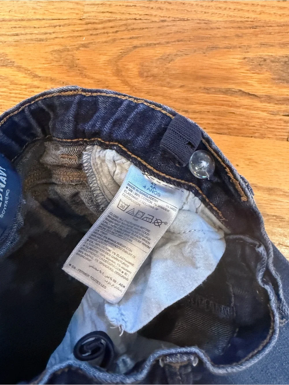 Old Navy Navy Blue Girls' Jeans with Heart Accents boyfriend style size 4